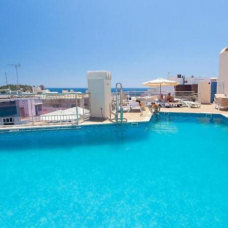 Aparthotel Duquesa Playa Санта-Еулалія-дель-Ріо Екстер'єр фото