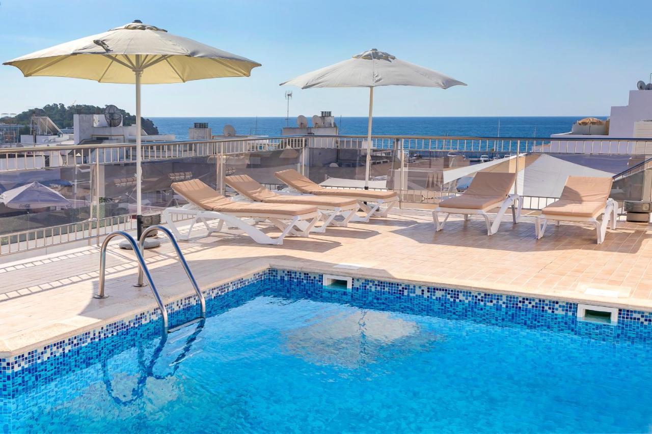 Aparthotel Duquesa Playa Санта-Еулалія-дель-Ріо Екстер'єр фото