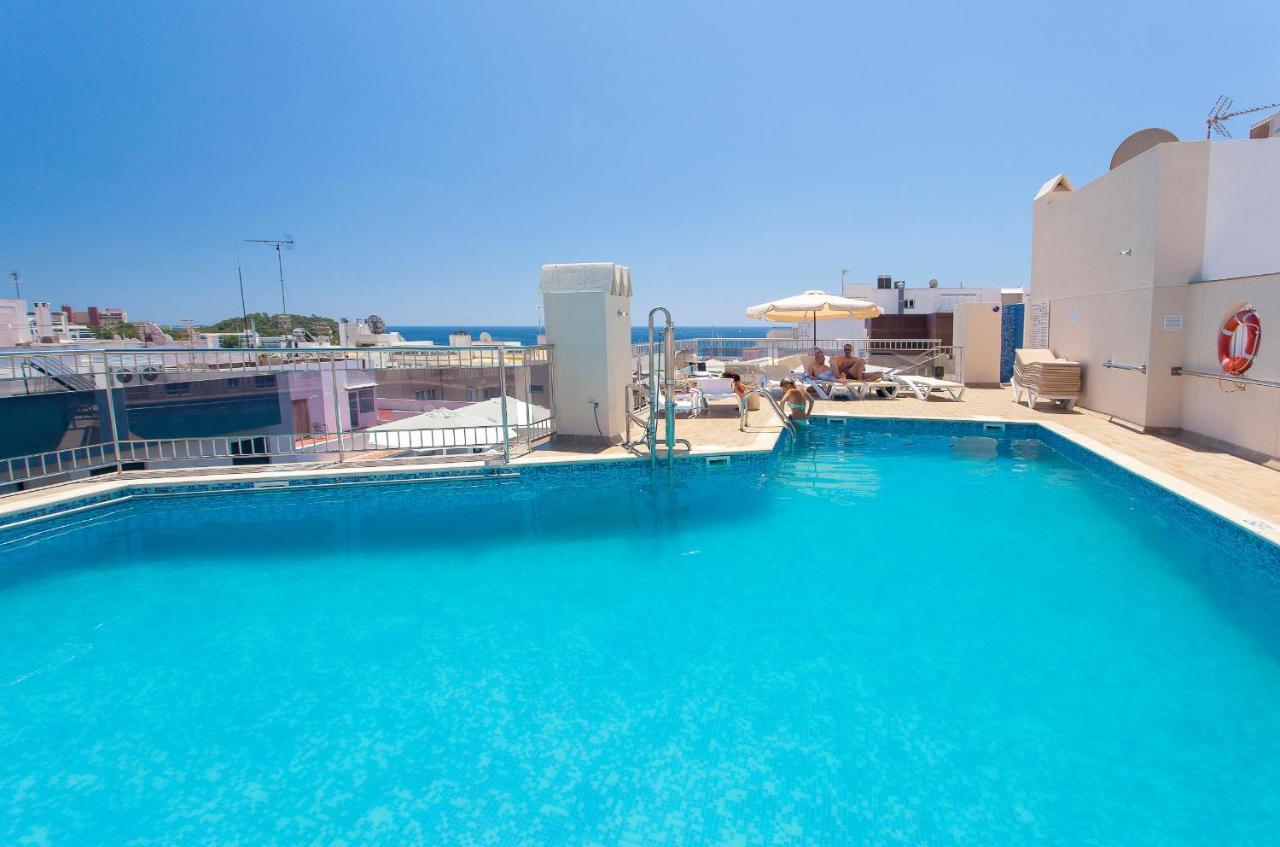 Aparthotel Duquesa Playa Санта-Еулалія-дель-Ріо Екстер'єр фото